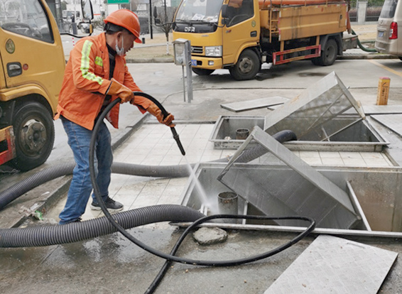 四方台隔油池清理