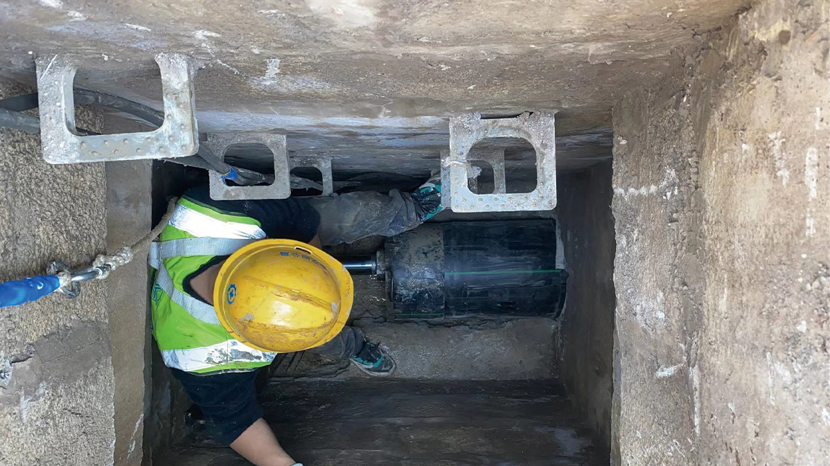 四方台HDPE短管内衬法